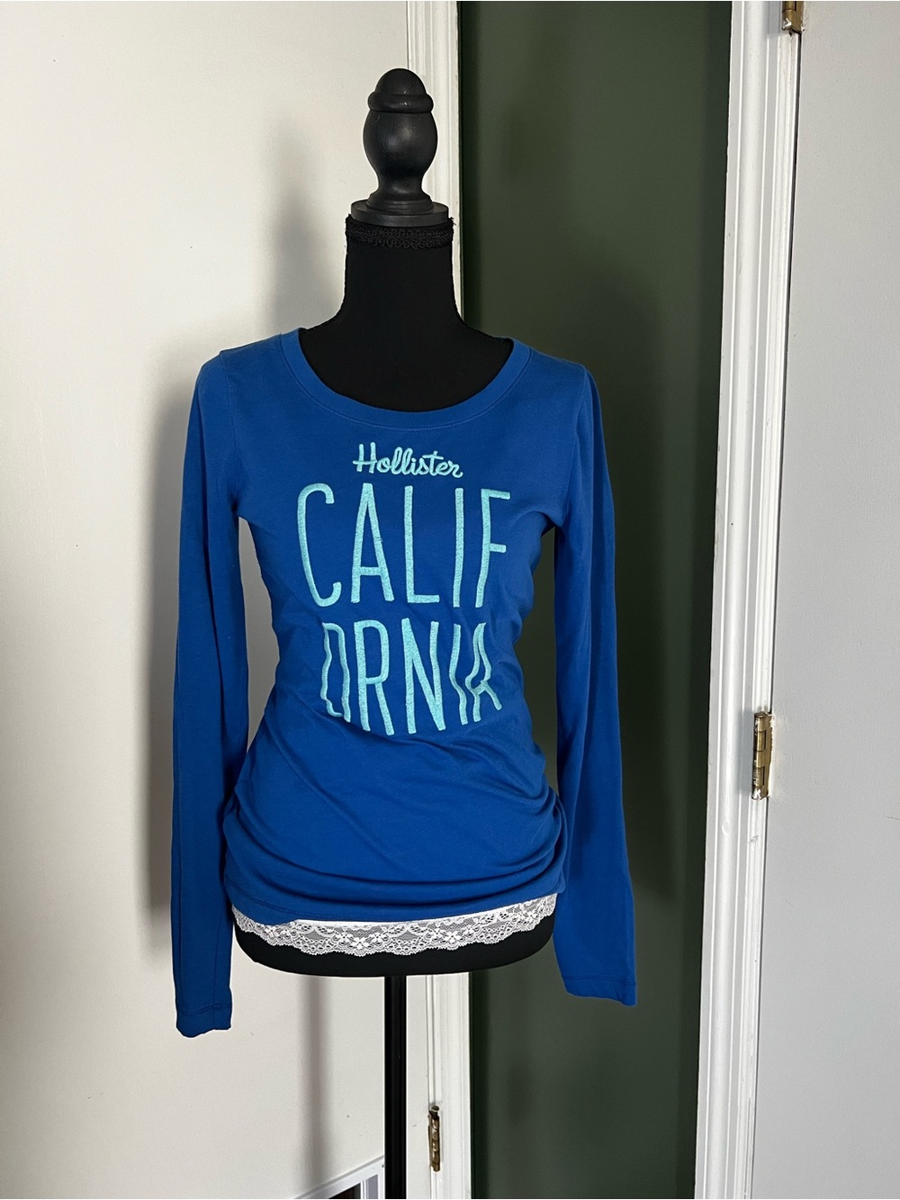 Hollister Royal Blue Long-Sleeve 'California' Graphic Tee